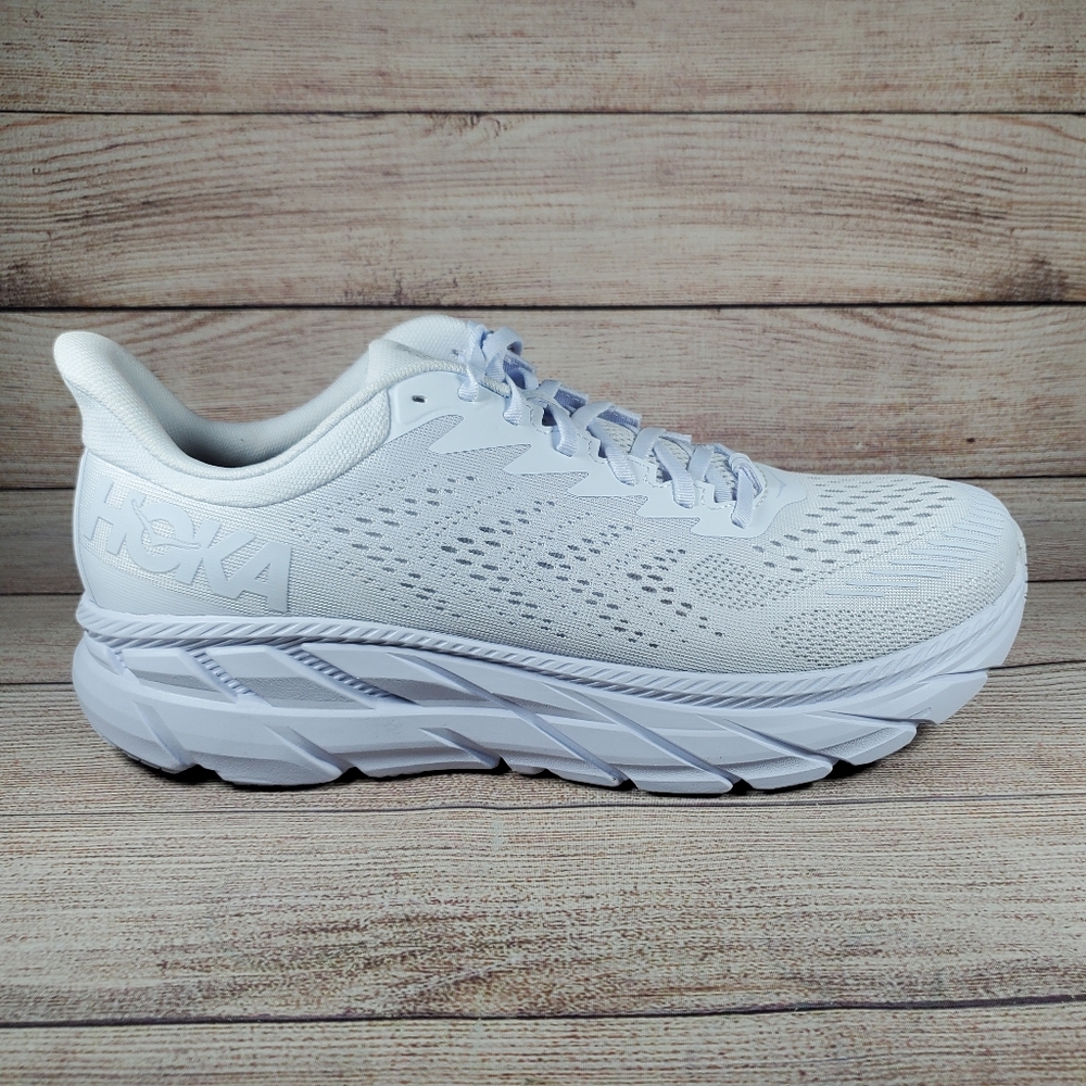 RARE Hoka One One Clifton 7 - Women's
